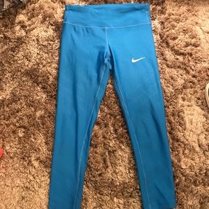 Nike Cropped Leggings